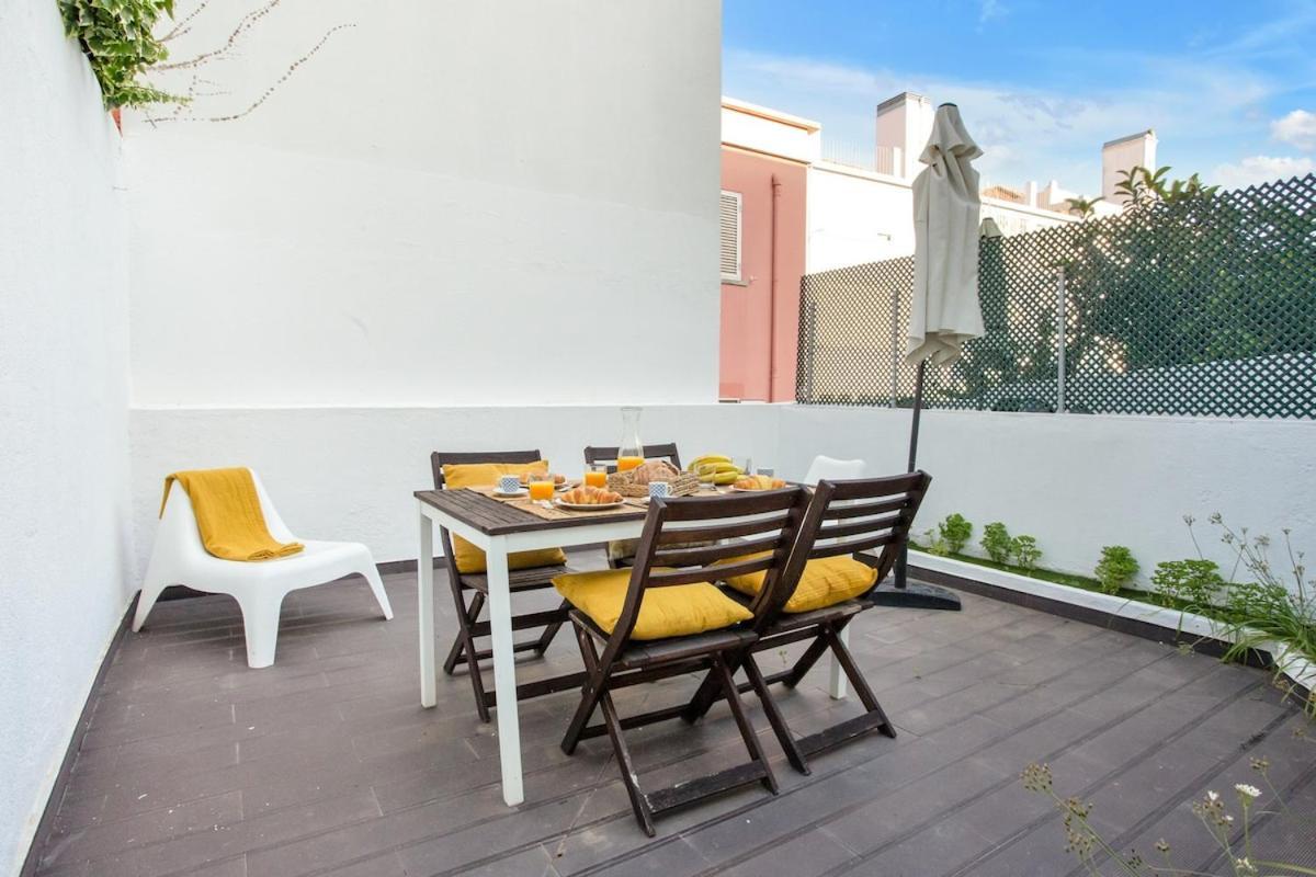 Modern 2 Bedroom Apartment In Estrela With Outside Terrace! Amazing For Families, Couples, Friends Lisboa 外观 照片